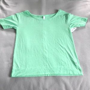 Gap tee